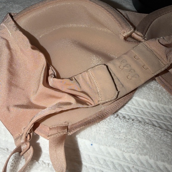 Skims no show UNLINED DEMI BRA underwire 34D - Picture 11 of 11